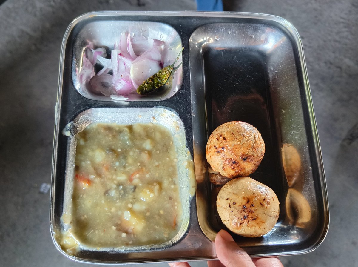 IndexBihar's tweet photo. Do you ever try litti chokha at Purani Litti Dukan near Patna Junction?

They serve authentic litti chokha with real ghee, tastes great.
And yes, they still rely entirely on coal 😄 https://t.co/gbr3L9Ggxa