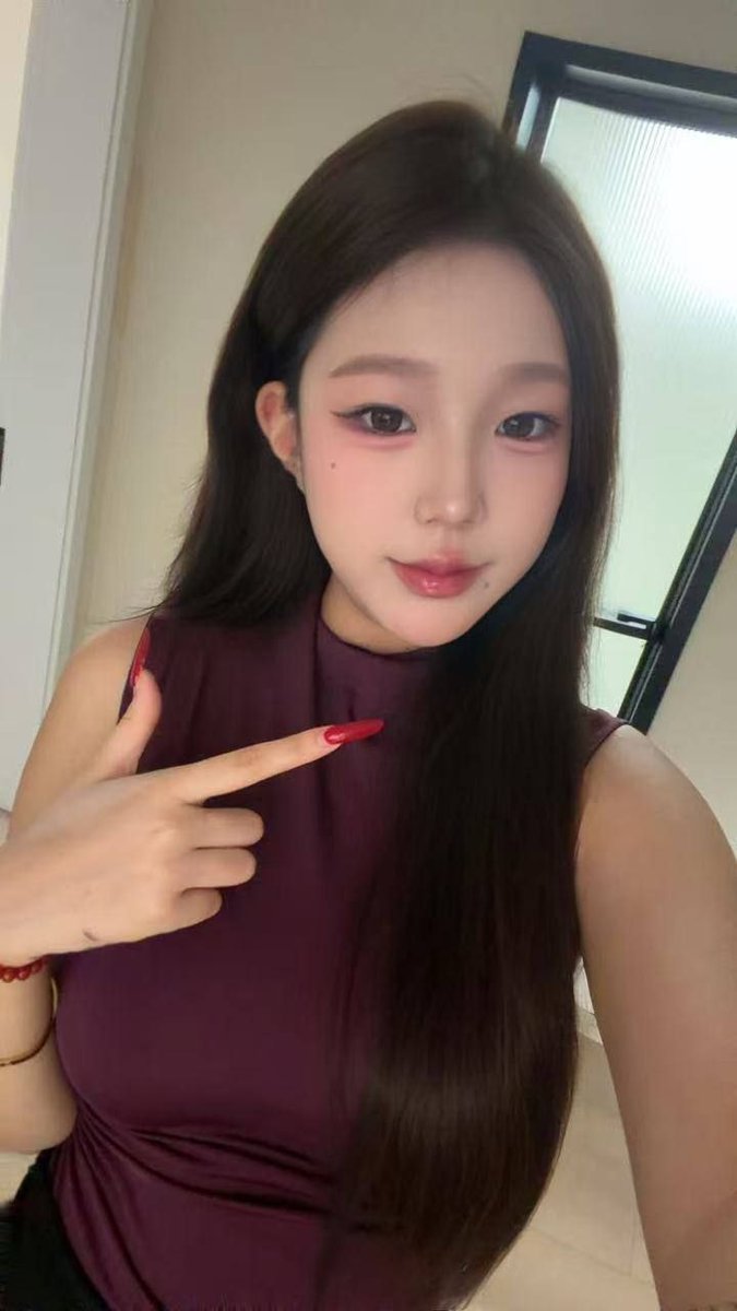 chinagoddaddy's tweet photo. 上海。瑞瑞。

165. 成都美女，粉嫩B，嫩妹。 https://t.co/x2ZVDvtOMc