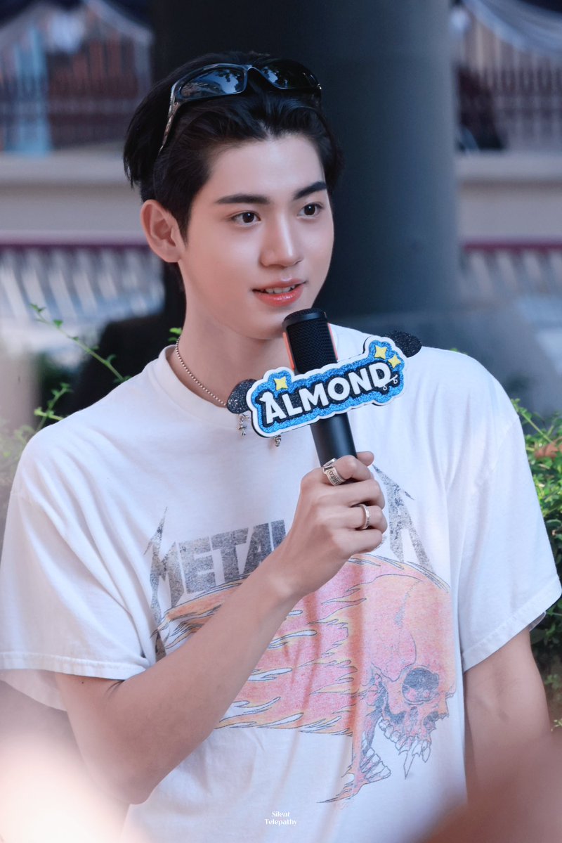 Silent Telepathy tweet media