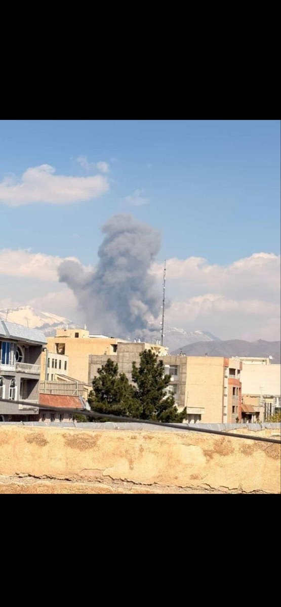 کوروش tweet media