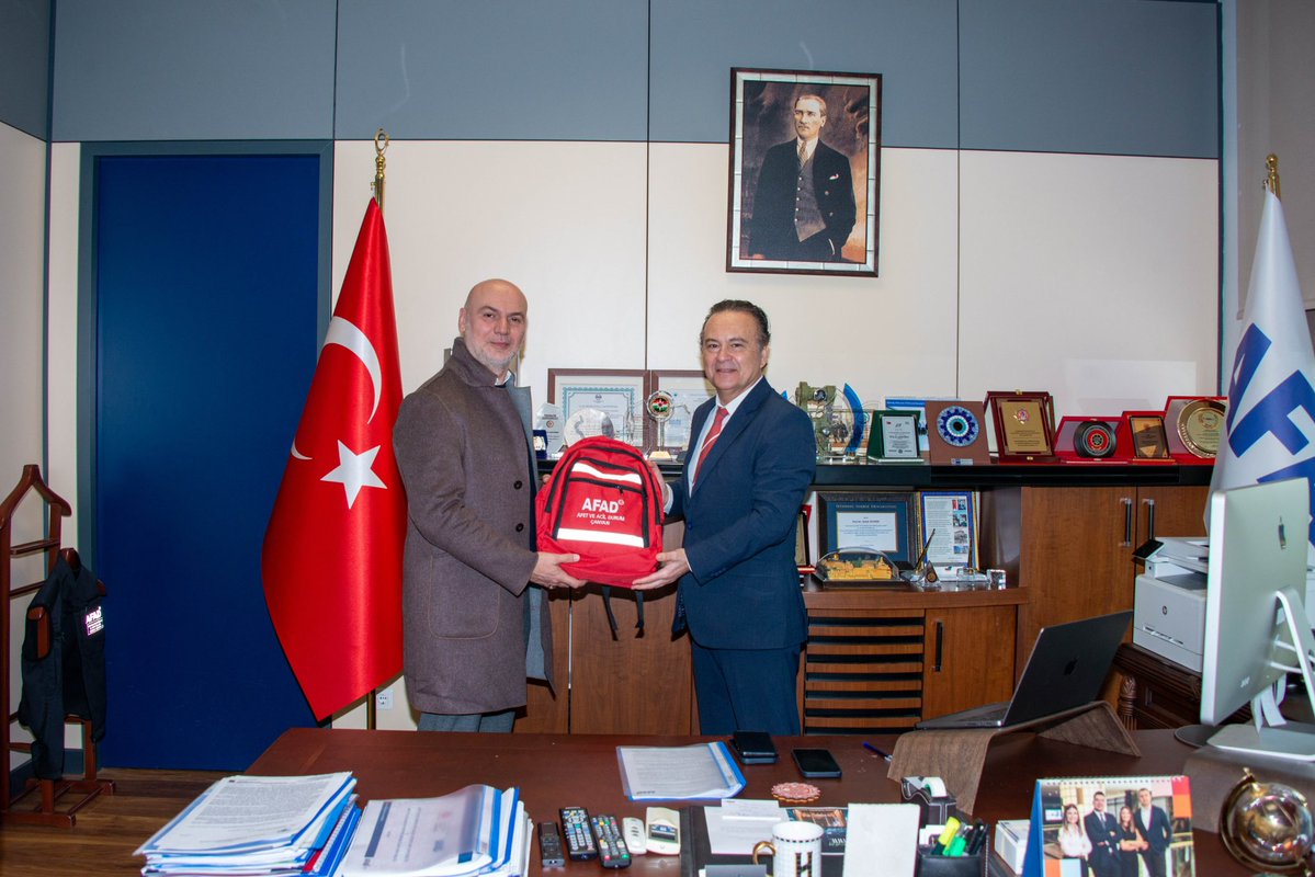 A F A D İstanbul tweet media