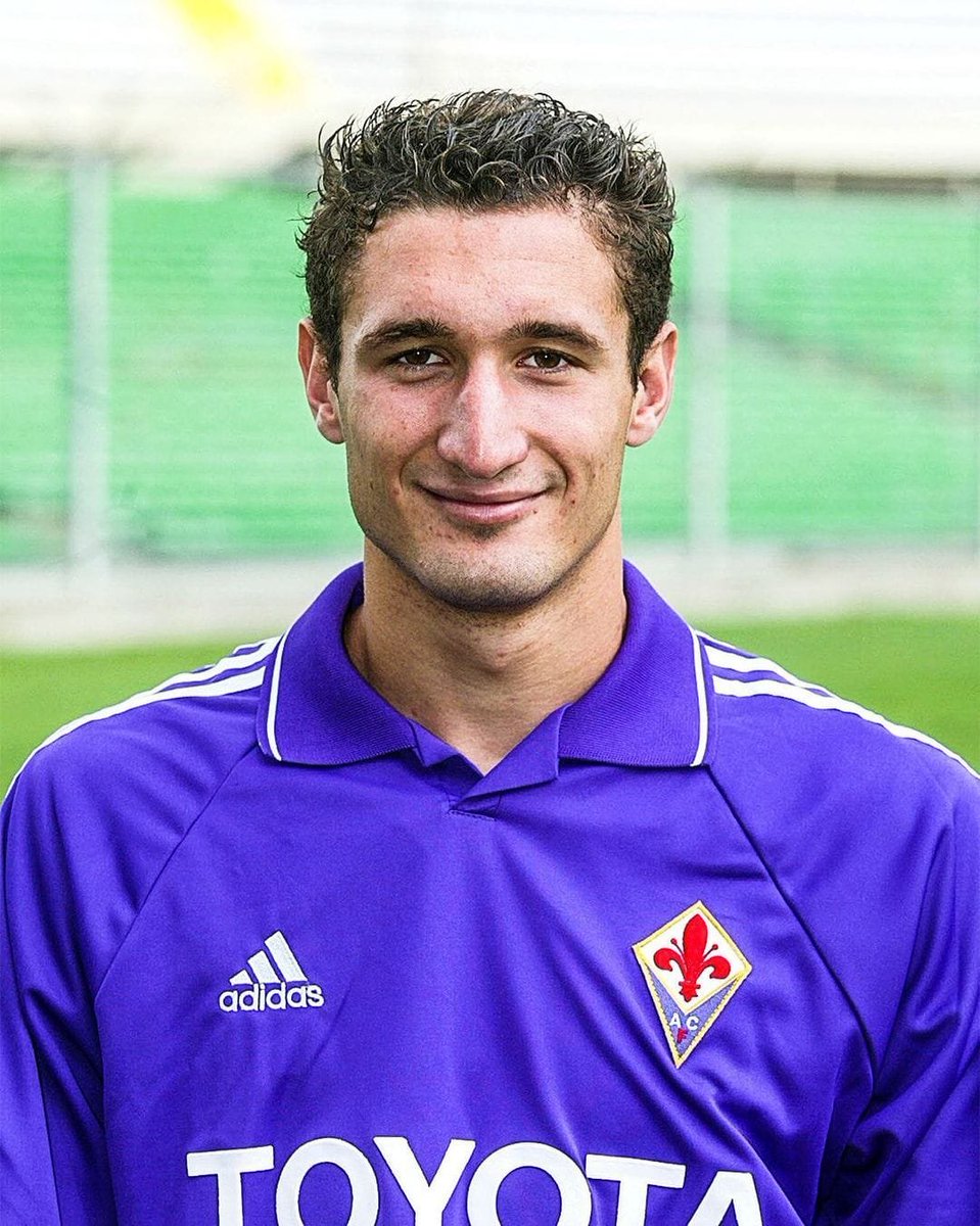 The Extreme Football Enthusiast tweet media