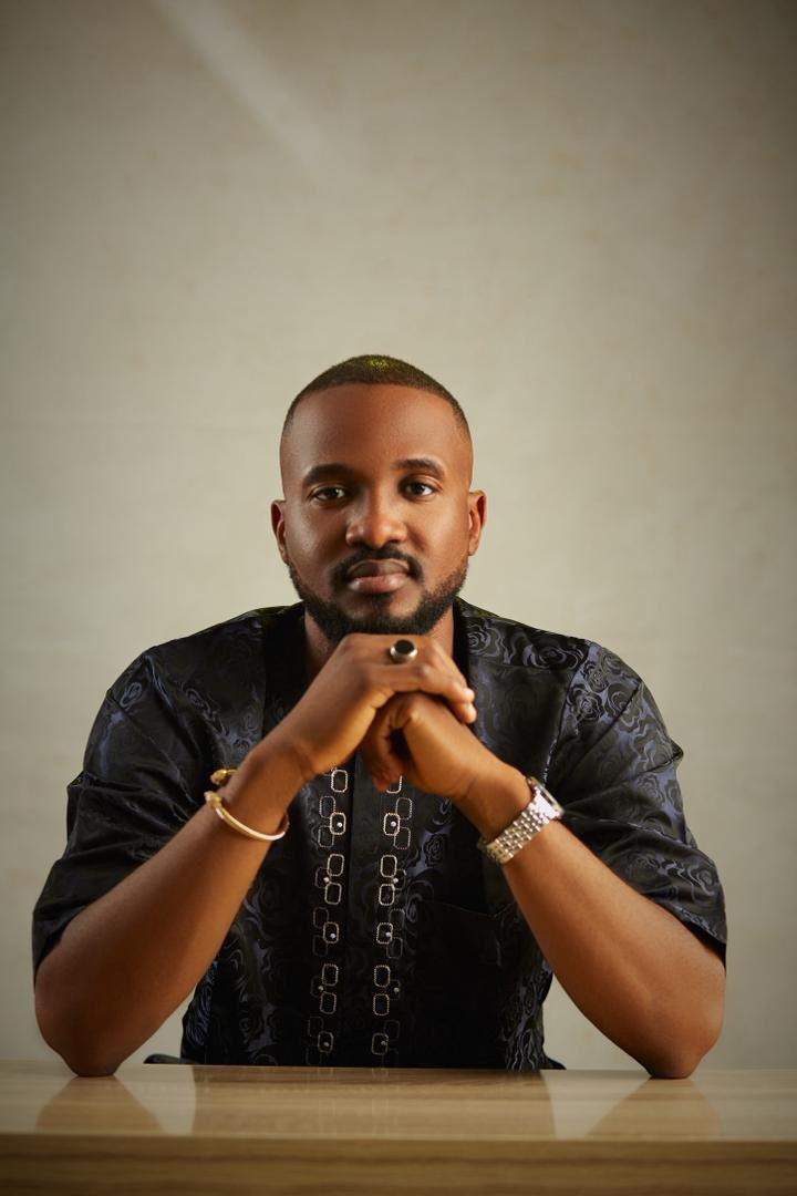 SEN_OLUBASH's tweet photo. โIntegrity. Accountability. Dedication. These are the values that will guide Aliu Olamilekan Bello @santana_aob in serving Ilorin South. Together, we can uphold a government of trust and progress."
#IntegrityInAction
#AOBforIlorinSouth
#รแนฃแบนฬgun Fรบn Wa! https://t.co/KTHZ1DHWer