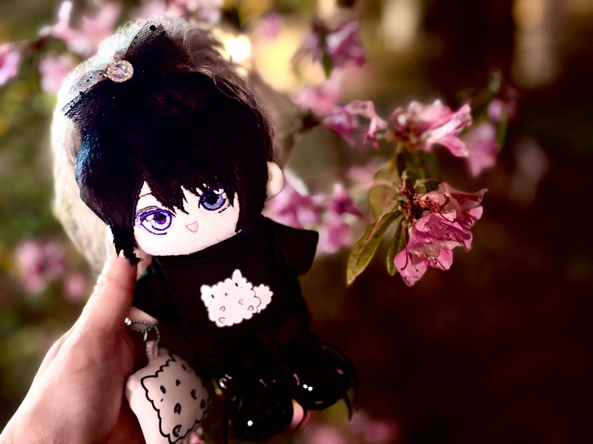 RikoxR_217's tweet photo. るいぬいちゃんと縮景園の夜桜を見に行ってきたよー🌸
写真だと伝わりにくいけど、とっても綺麗で癒やされました🥰

#るいぬいちゃん
#Ruiza
#VisuNui https://t.co/ViBKas6ThZ