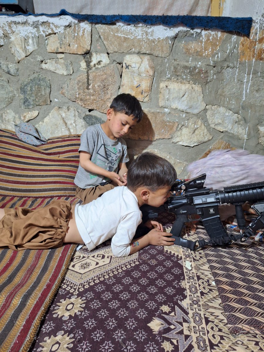 💔چوپان📚 tweet media