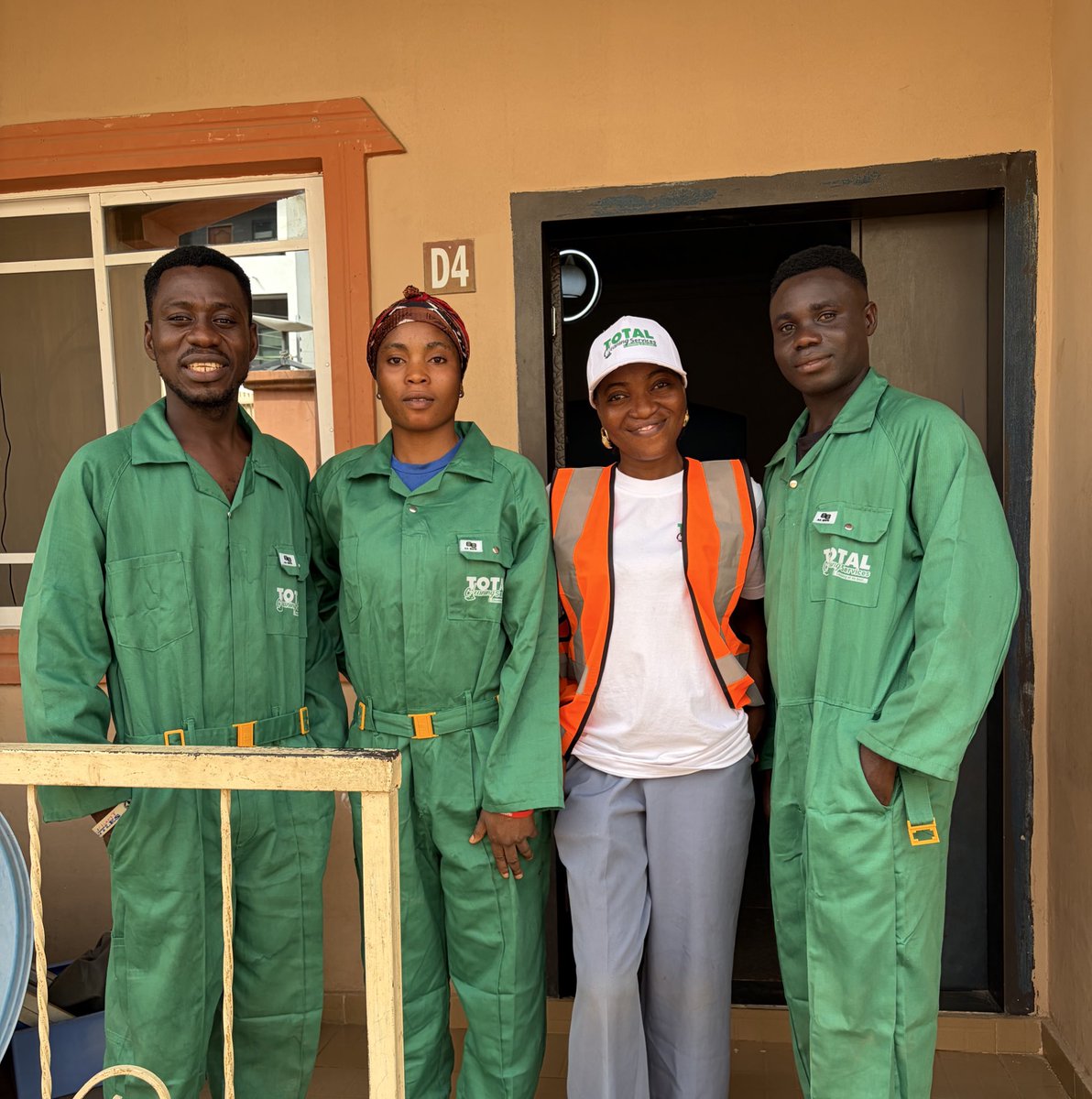 𝓣𝓮𝓶𝓲𝓭𝓾𝓷 tweet media