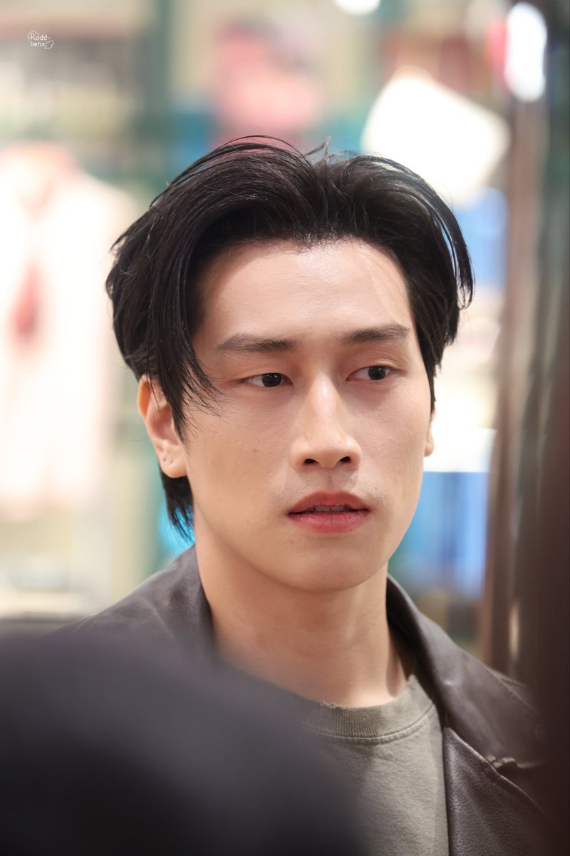 ☁️` 📸 tweet media