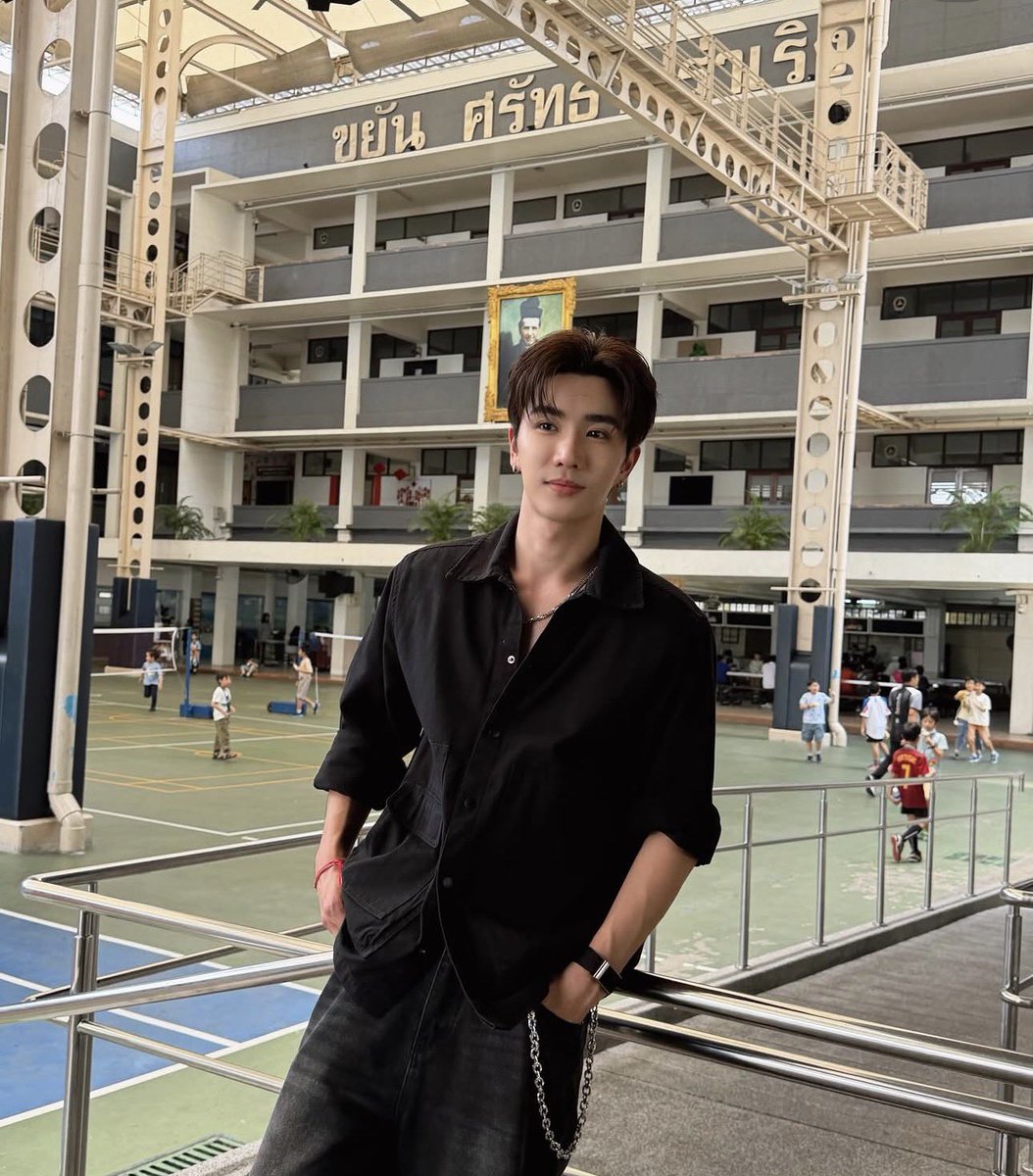 (เบ้บ)WhAn tweet media