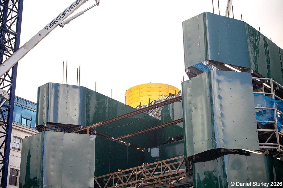 Daniel_Sturley's tweet image. #Birmingham UK, I have completed the March 2026 gallery of my #construction photography with the latest additions showing the slip structure rising to reveal the first completed section 😎 

See more in my photography journal for this #development…

danielsturley.com/edition-develo…