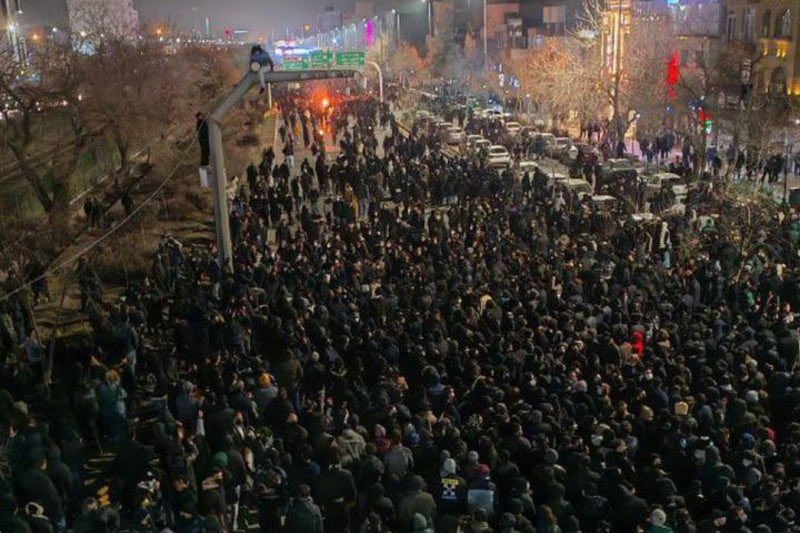 بندر tweet media