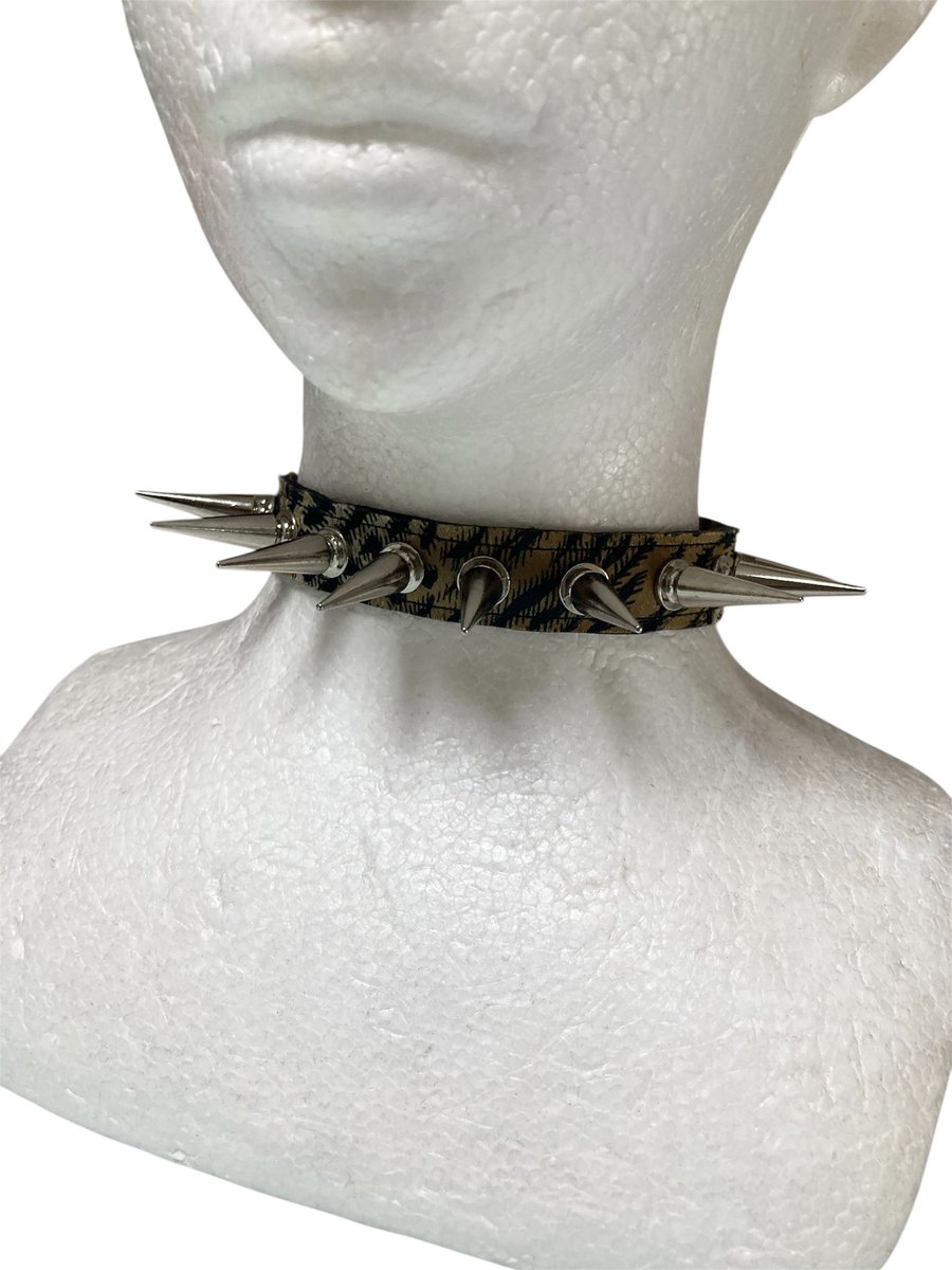 s'habiller tweet media