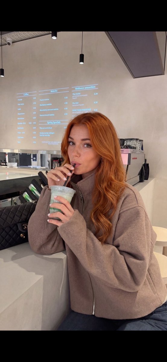 Scarlett Sinclair tweet media