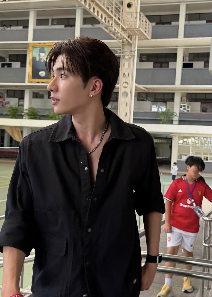 qt. ⛅️🚌🖍️ tweet media