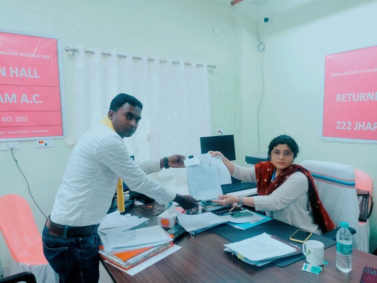Ashok Mahata, Central President of Junglemahal Swaraj Morcha, Filed nomination today from 222 Jhargram Assembly constituency as an Independent candidate .

Seeking the blessings and love of the people of Jhargram 🙏

Joy Jhargram ✊ Joy Junglemahal ✊ Joy Swaraj ✊
#Jhargram