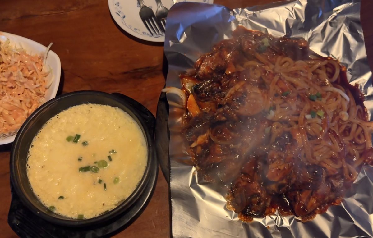 dumplin9 tweet media