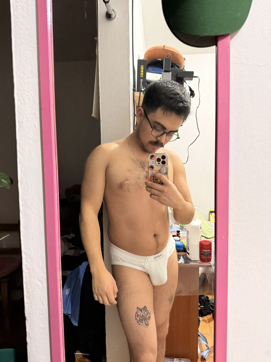 ☆〜（ゝ。∂） R OL O ☆•☆ tweet media