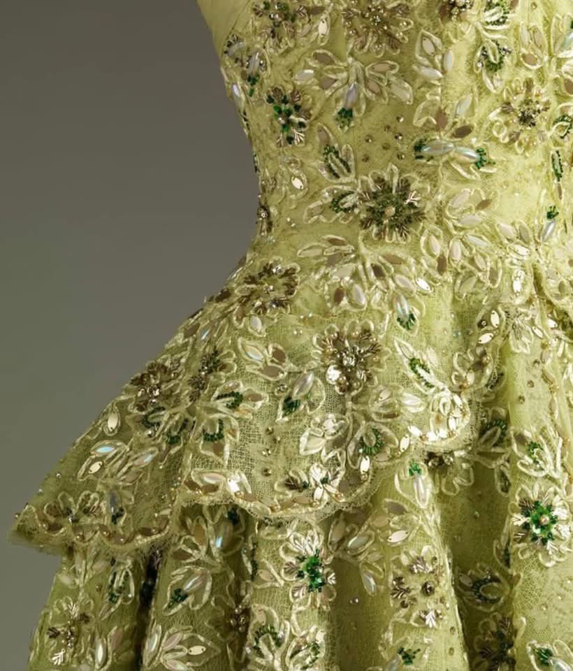 kateStrasdin's tweet photo. All the flowers for publication day! Some sequinned sprinkled over Norman Hartnell’s 1957 state gown for the Queen and some in real life from my wonderful publisher @ChattoBooks. Thank you for all of the support! I feel very lucky indeed @RCT #fashionhistory https://t.co/5wrZVc1Xry