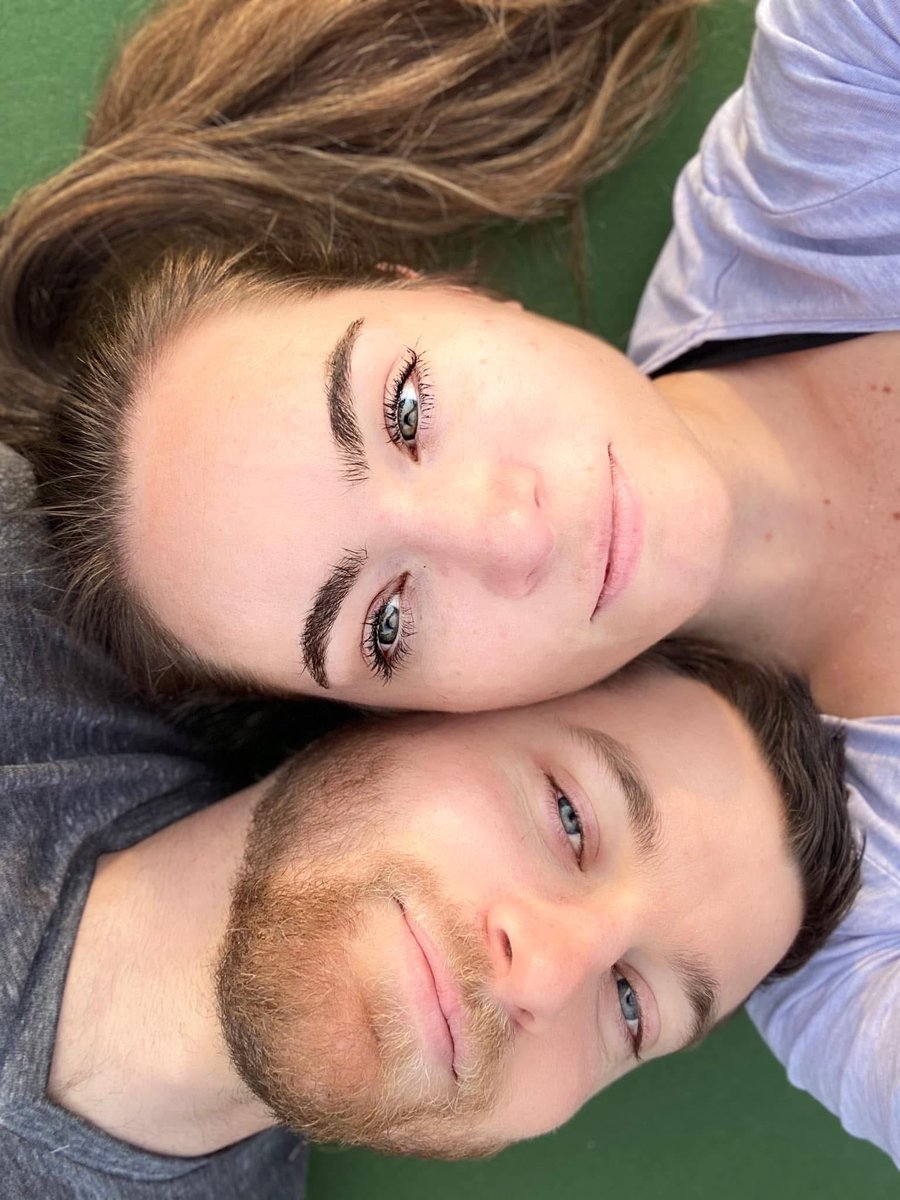 HisandHersLive tweet media