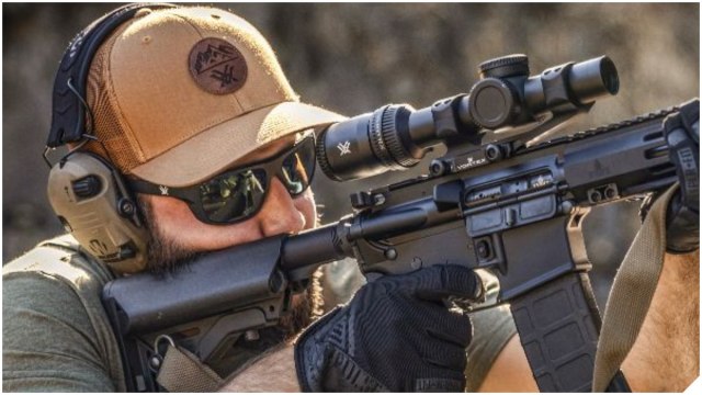 TheGunBulletin's tweet image. Vortex Optics Introduces New Strike Eagle 1-10×24 FFP Riflescope

thegunbulletin.com/2026/03/31/vor…

#VortexOptics #StrikeEagle #110x24FFP #Riflescope #guns #firearms #freedom #comeandtakeit #guncommunity #firearmscommunity #firearmsnews #gunnews #2anews #2a #thegunbulletin
