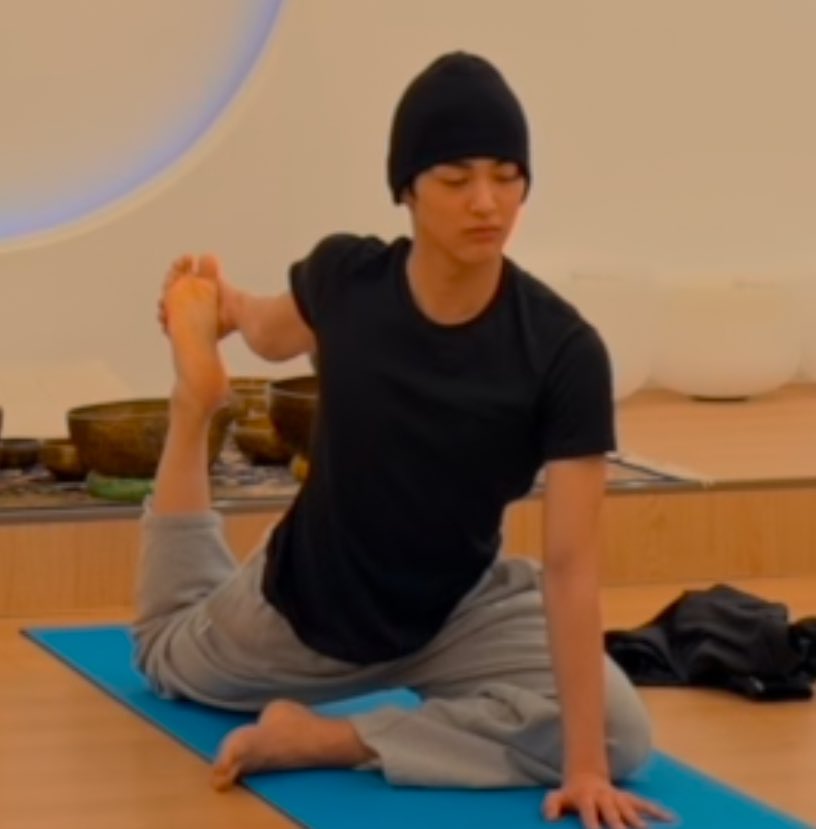 후훗카 tweet media