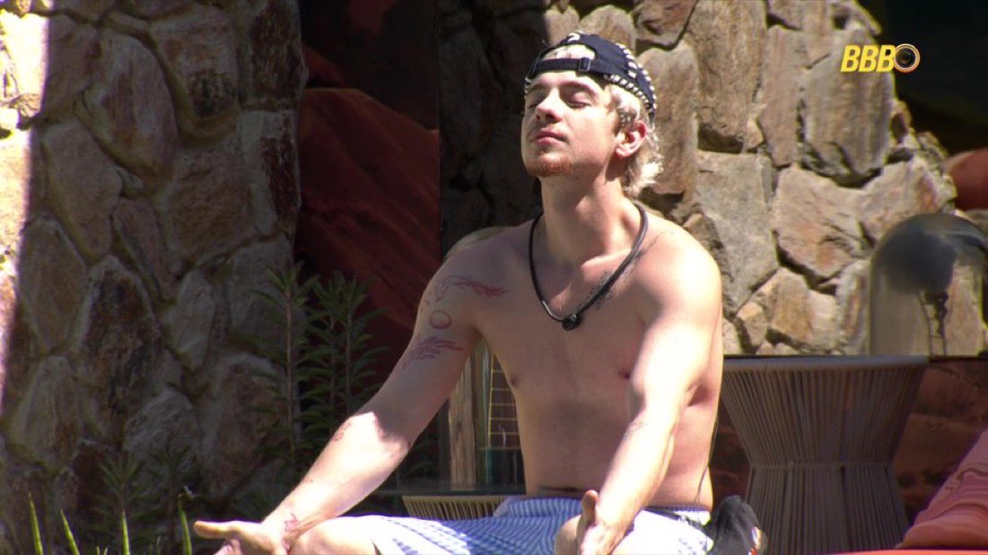 Poc Mágica tweet media