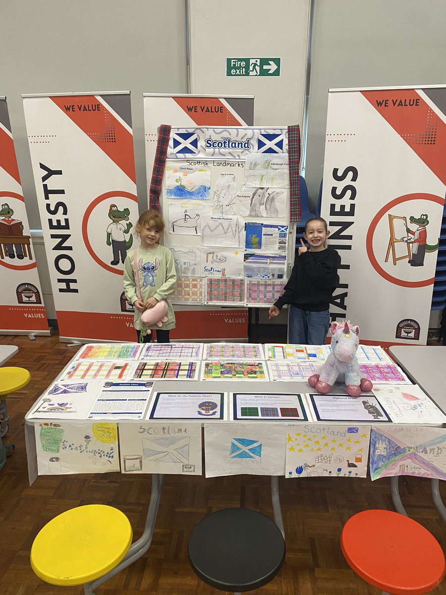 Miss Mckerron tweet media