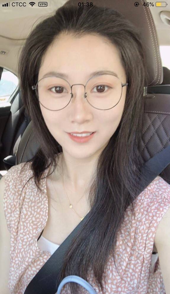 她的前任 tweet media