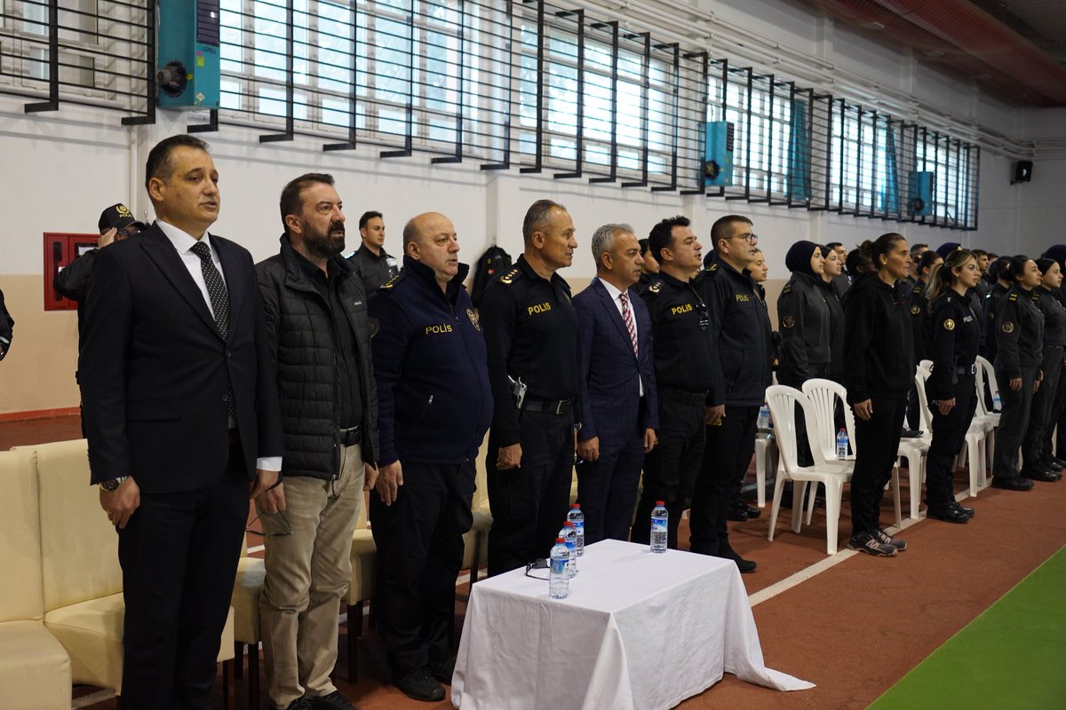 Polis Akademisi tweet media