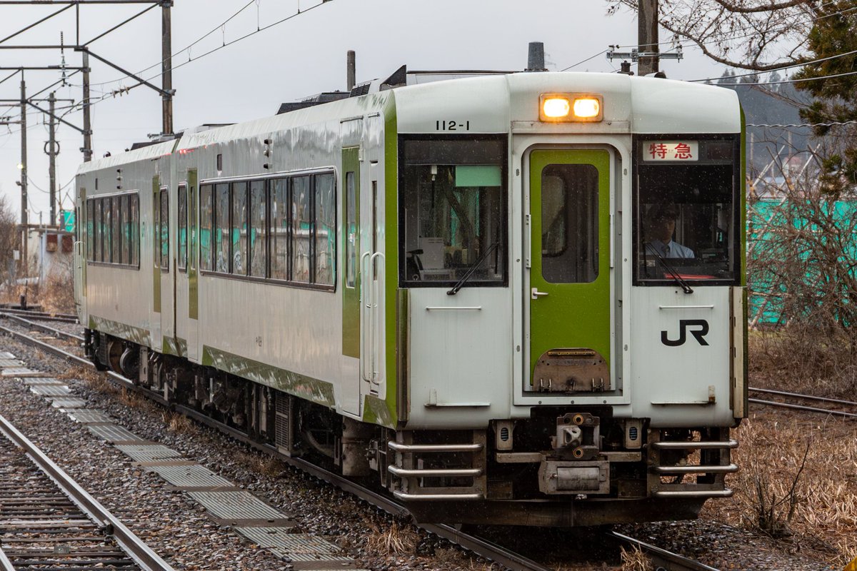 FTYS_7198SH's tweet photo. 2026/4/2   磐越西線 
9212D　特急あかべこ号 
キハ(111-1/112-1)　※本日デビュー

東北本線
KY出場 試運転
キヤE195系(ST-23編成)[東ｵｸ] https://t.co/LXKyjNBLqf