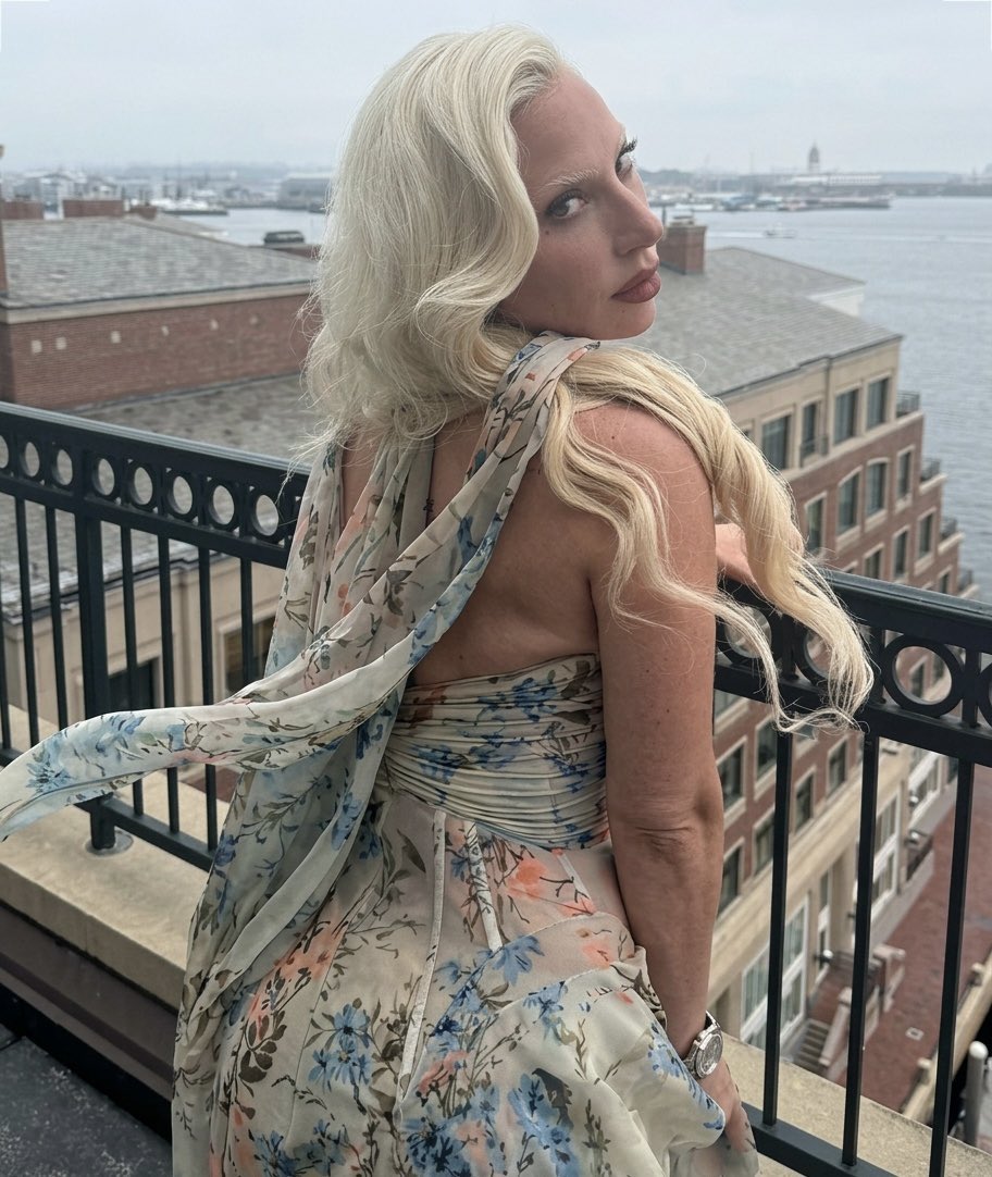 Lady Gaga News tweet media