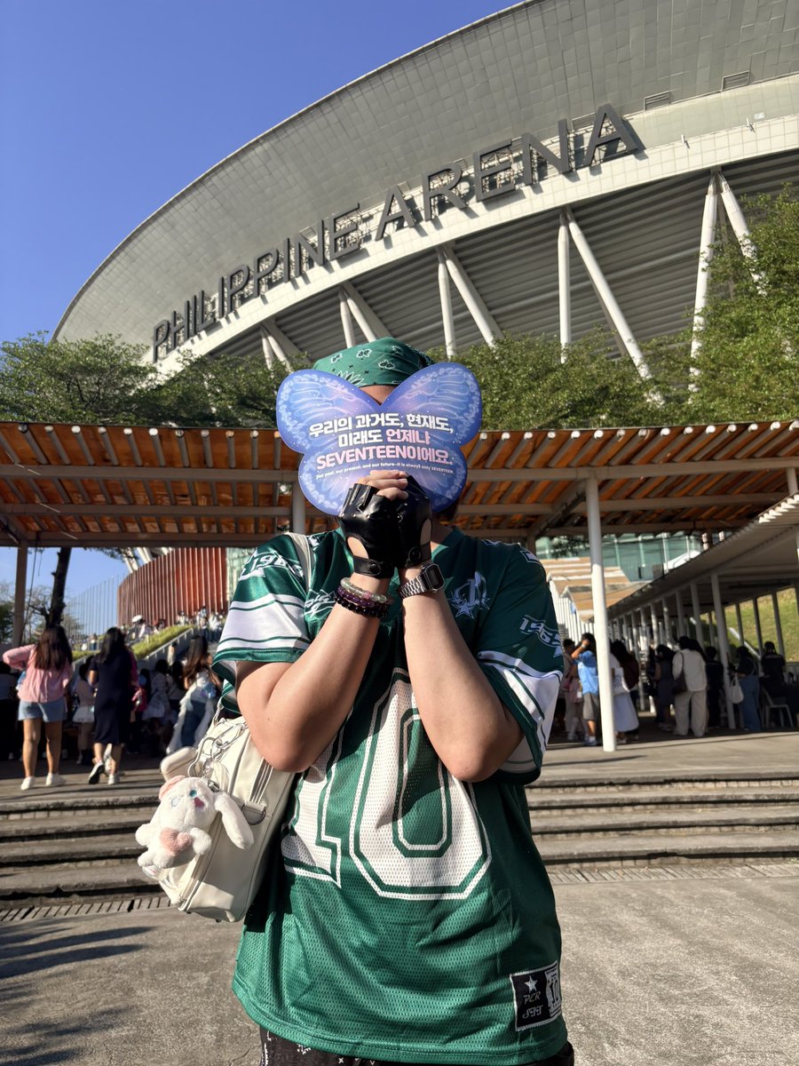 miya ⋆˚࿔ V8 & TWS! tweet media