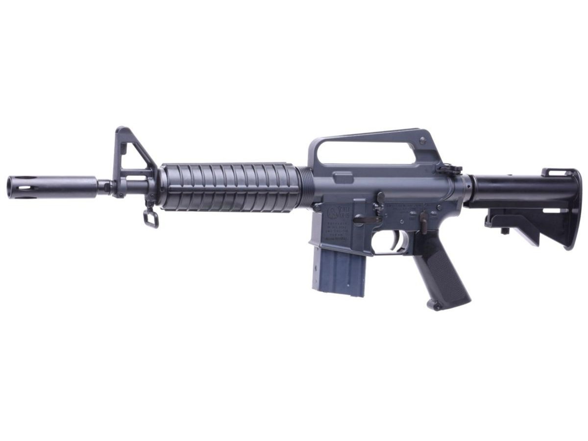 マニアも唸る再現度で、人気の高い「XM177」をモデルアップ。代名詞の