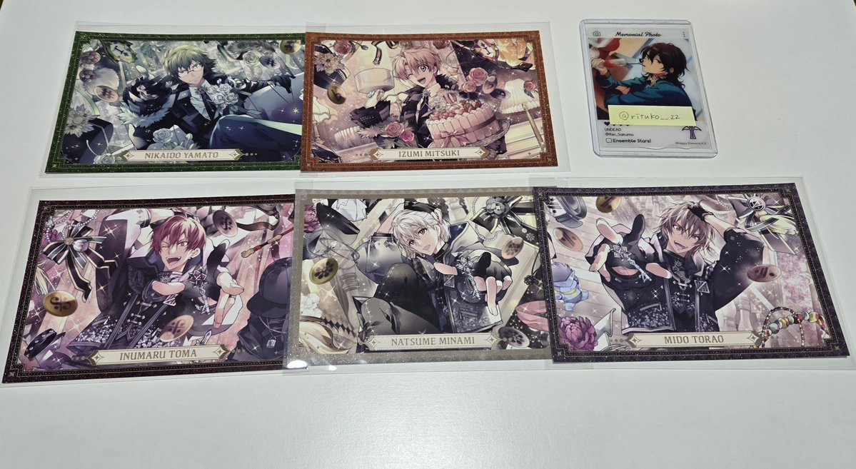 りつこ tweet media