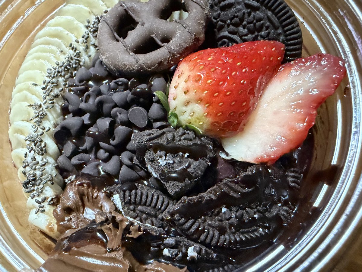 ポッポ tweet media