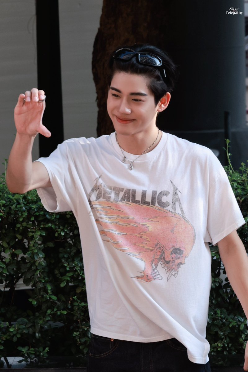 Silent Telepathy tweet media