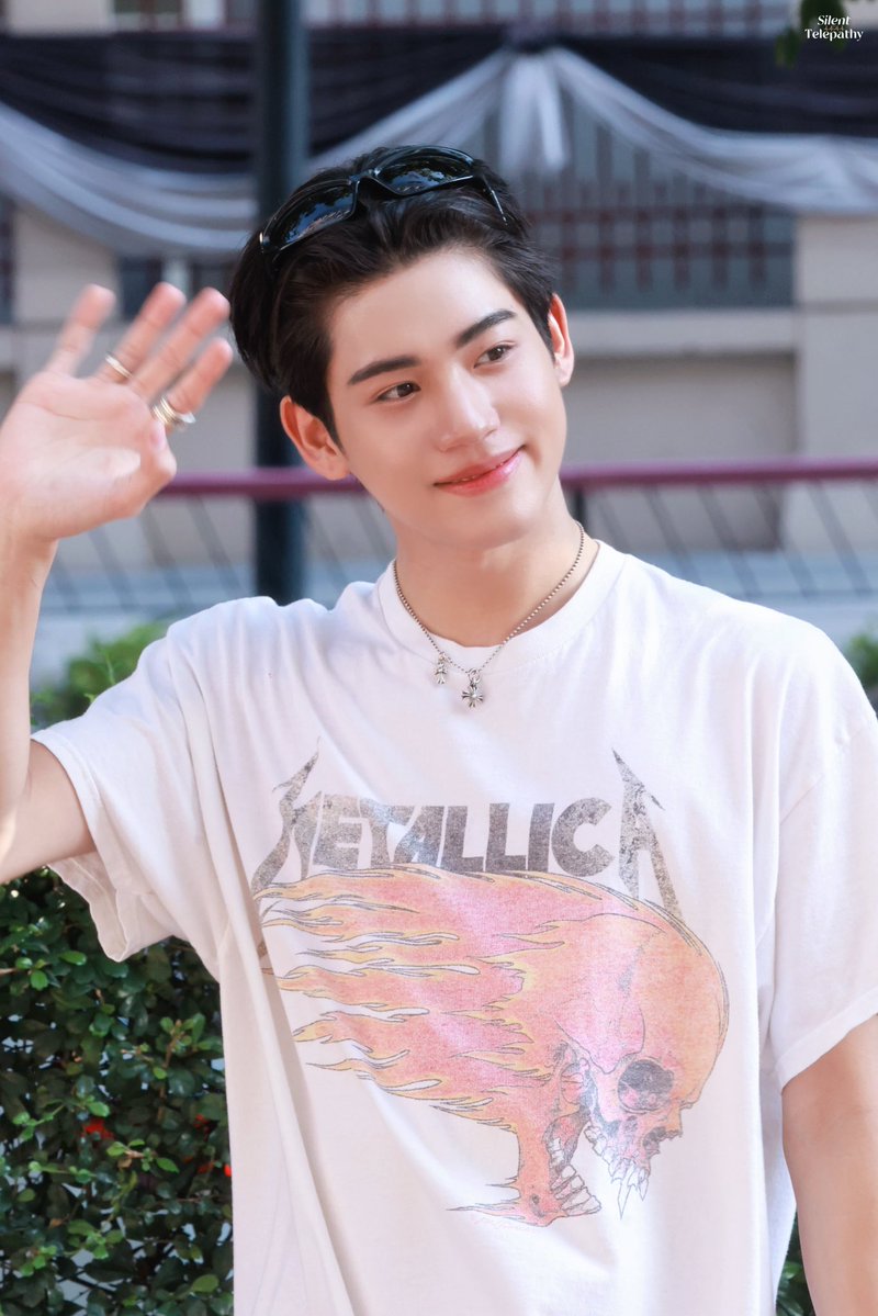 Silent Telepathy tweet media