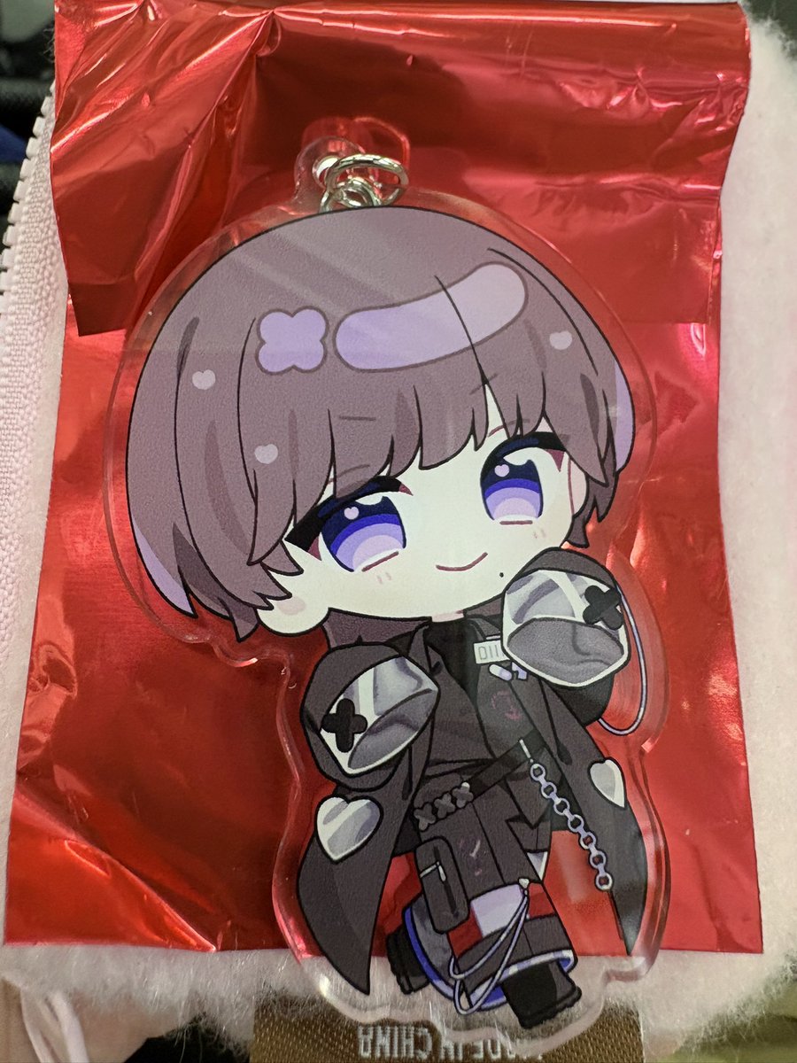 りさたん tweet media