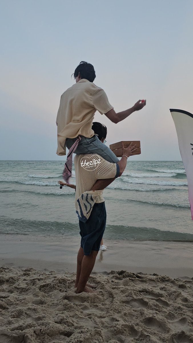 theziipz🥦💚 tweet media