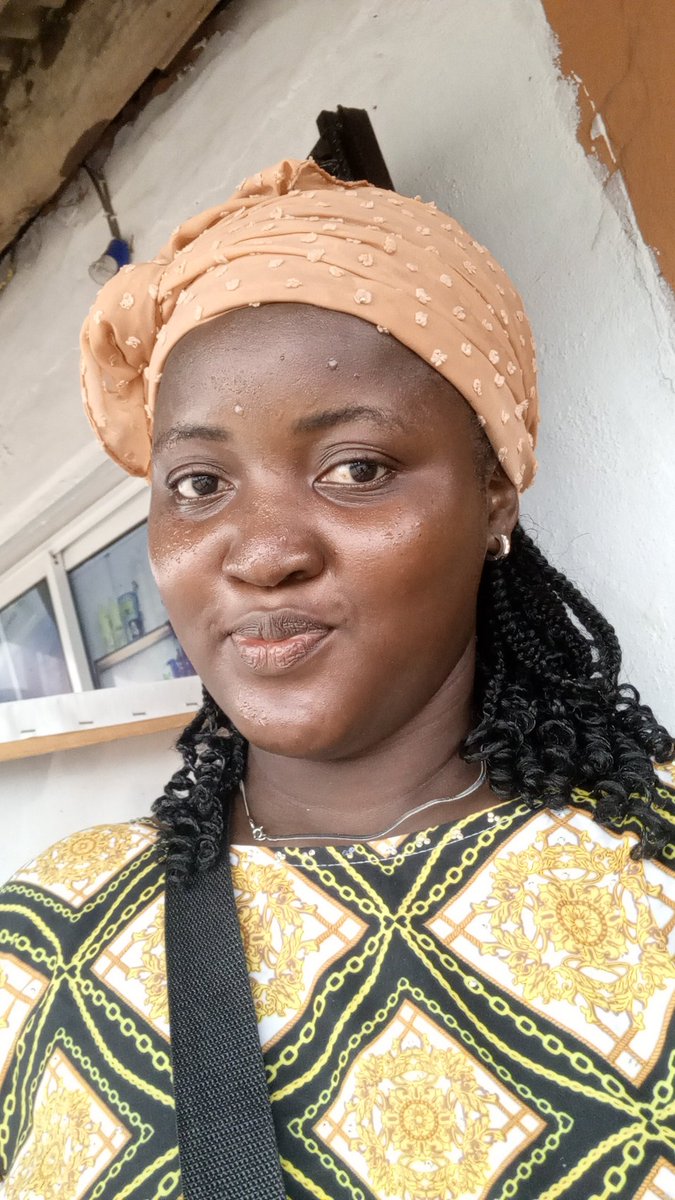 Declassic Treats and fashion 📱 tweet media