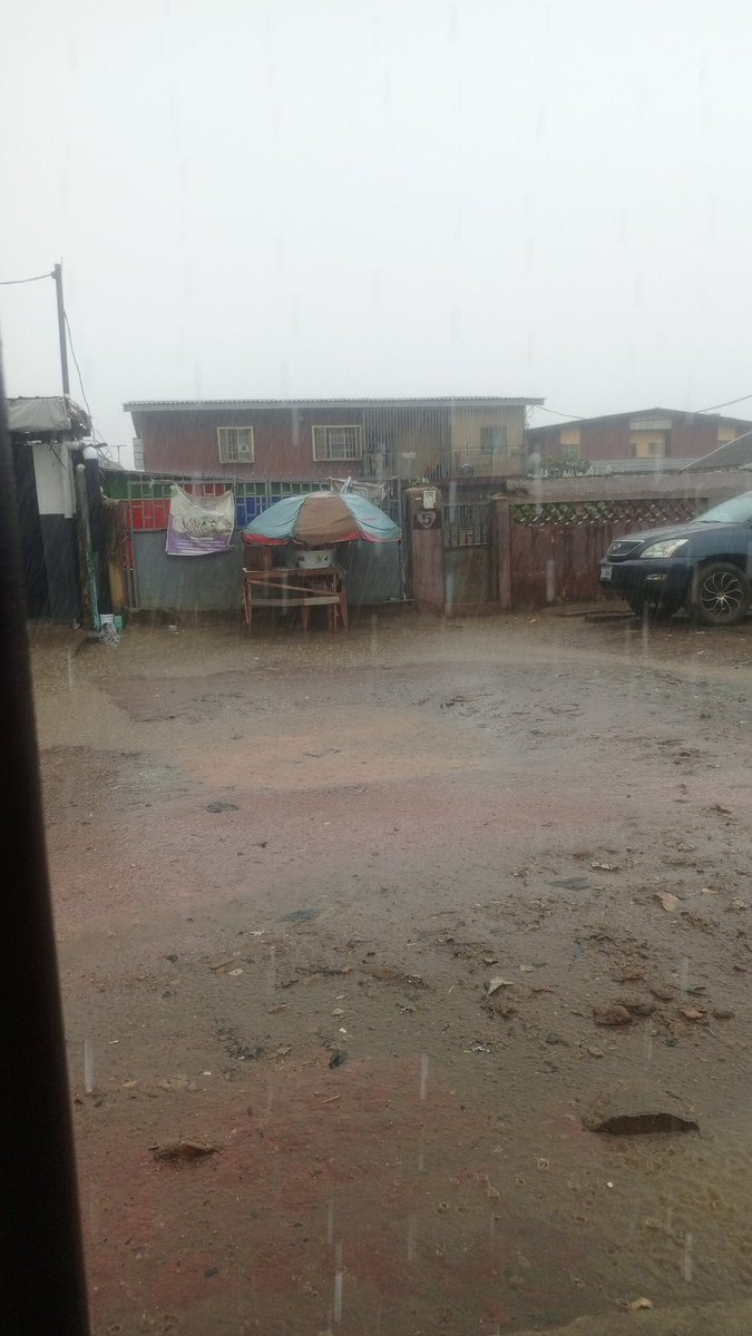 Declassic Treats and fashion 📱 tweet media