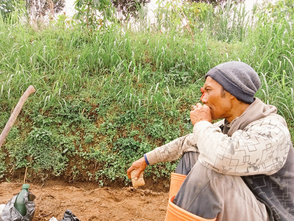 AbU JenaR tweet media