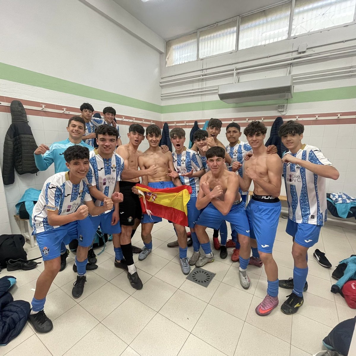 Cantera Tala tweet media