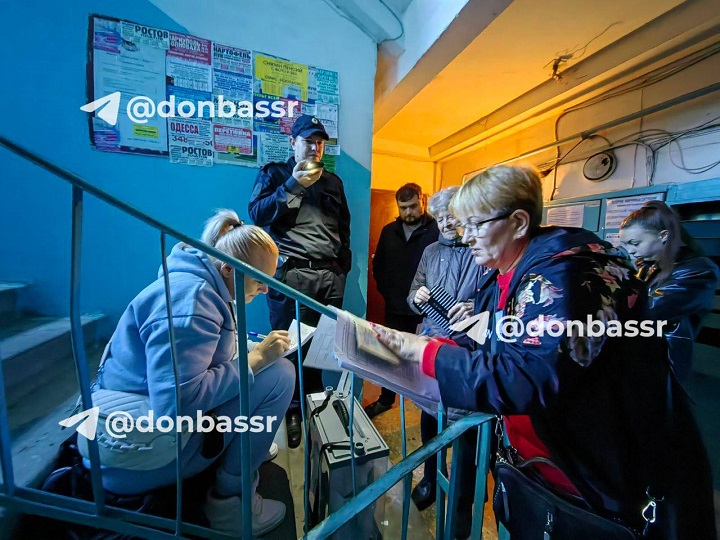 ОстроВ tweet media