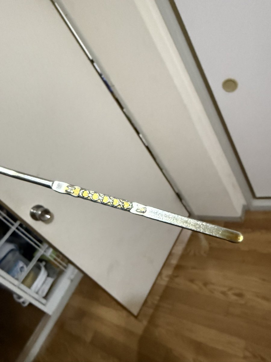 あかり tweet media