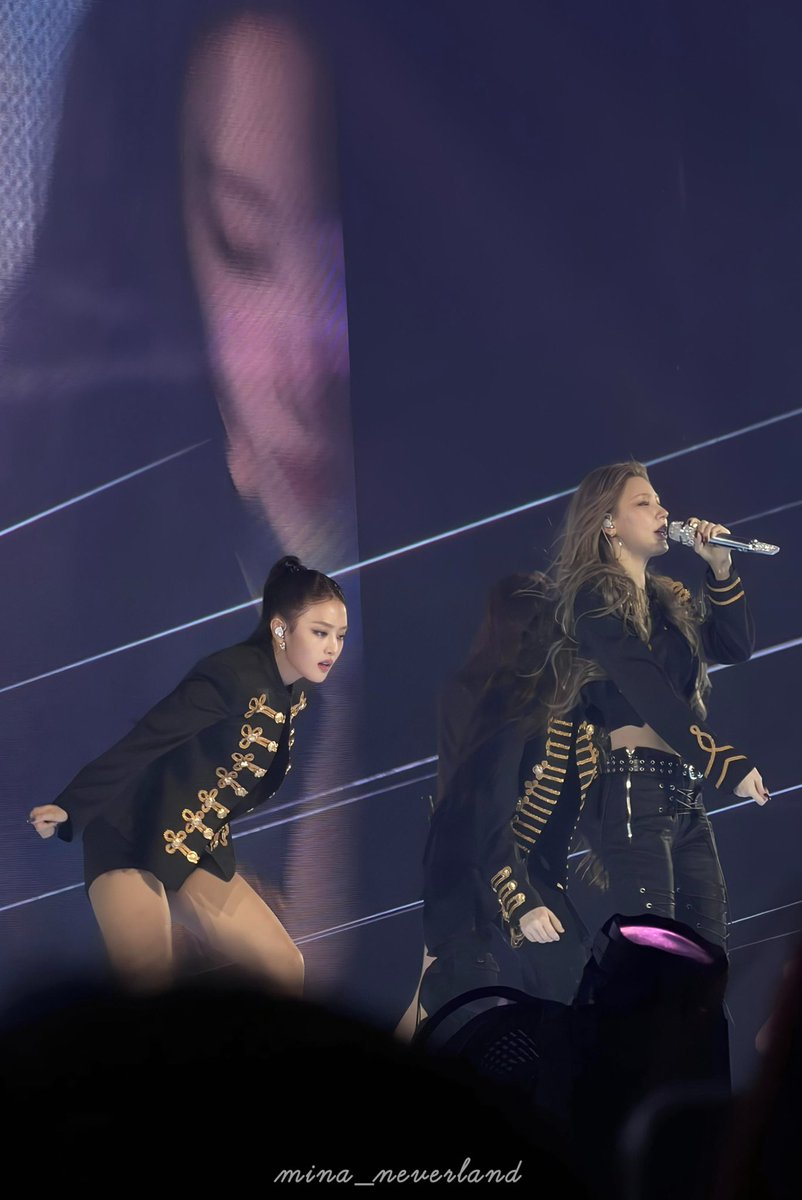 mina_neverland tweet media