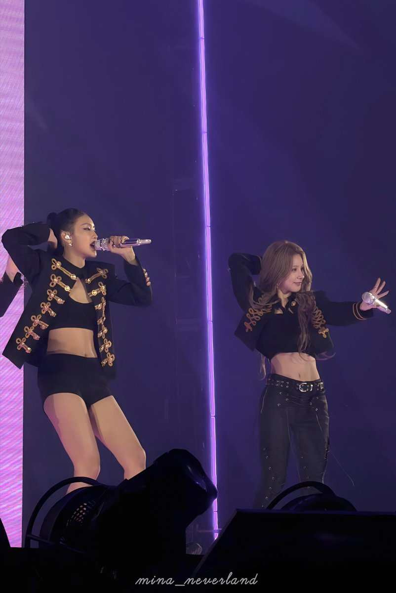 mina_neverland tweet media