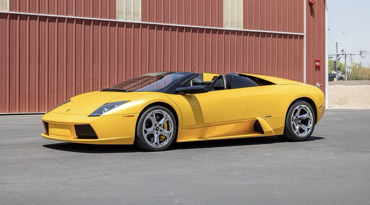 Lamborghini Club tweet media