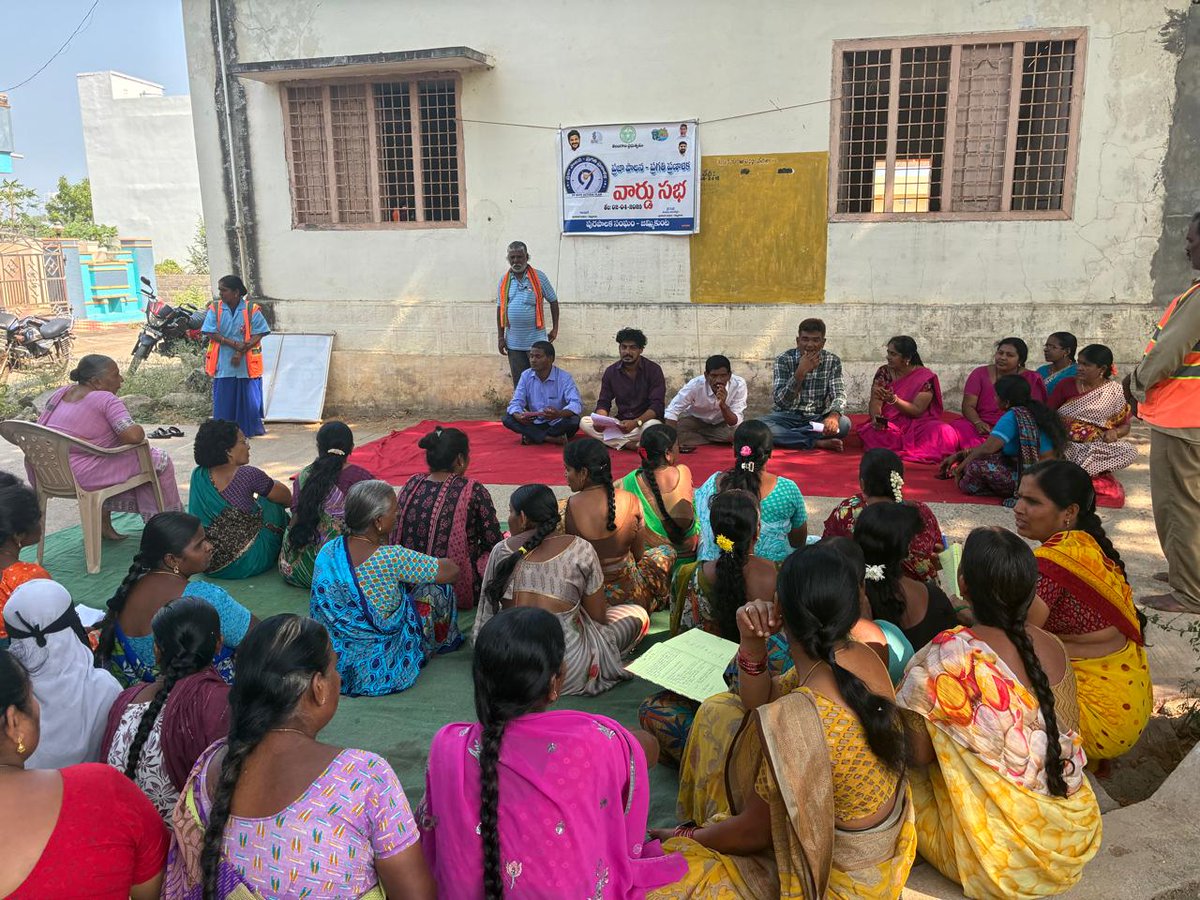 MC_Jammikkunta's tweet photo. As part of 99 days action plan organized ward sabha meeting's in all wards
@TelanganaCMO 
@tksreedevi 
@aclb_knr 
@SwachhBharatGov https://t.co/hVLqLdKP0O