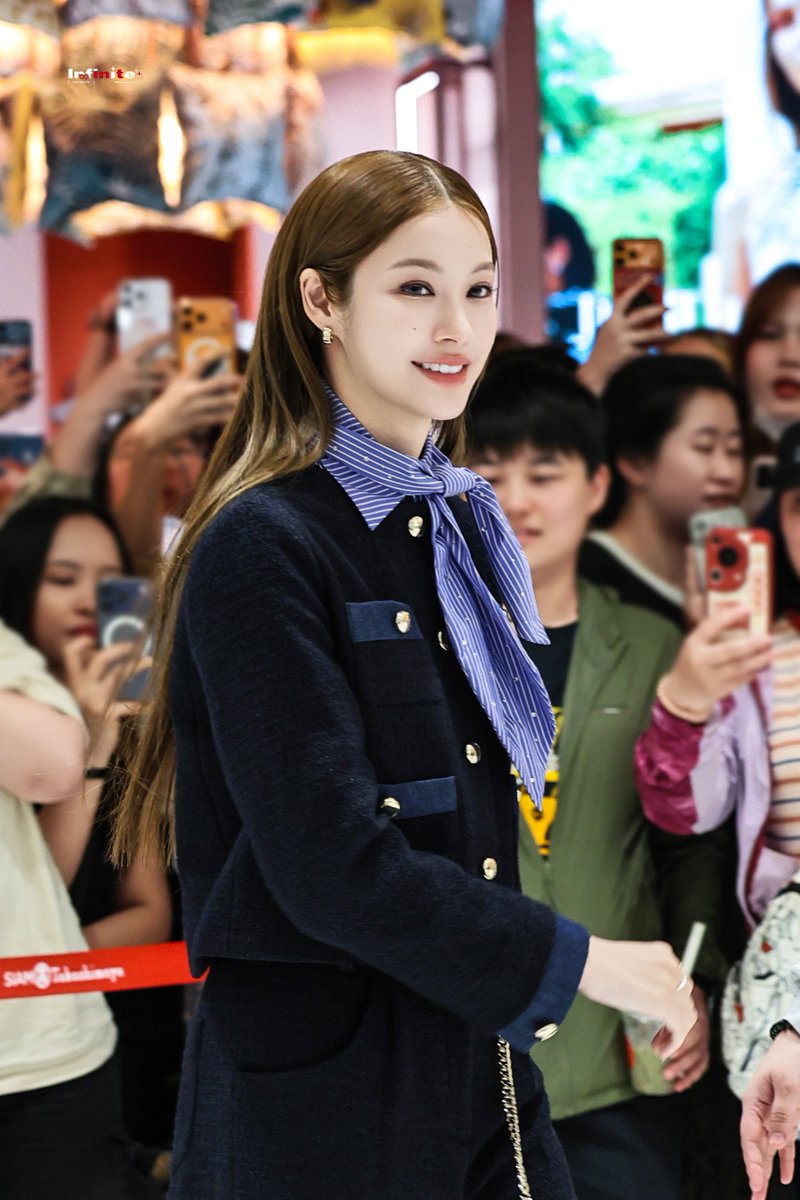 7nfinite tweet media