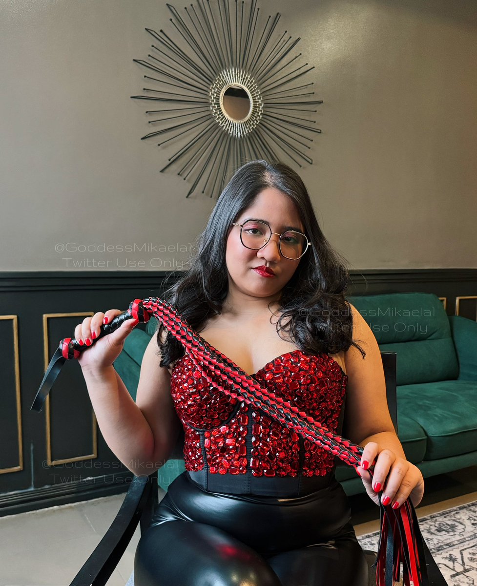 Goddess Mikaela 👑 tweet media